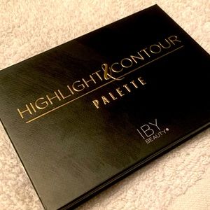IBY Beauty Highlight and Contour Palette